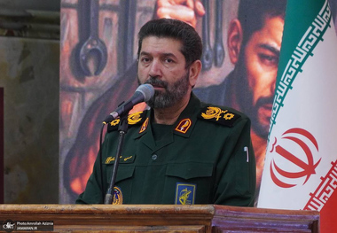 فرمانده سپاه تهران: بسیج در کوتاه‌ترین زمان آماده مقابله با هر تهدیدی است/ به دنیا ثابت شد که آمریکا و رژیم صهیونیستی کاملاً آسیب‌پذیر و شکست‌پذیر هستند/ دشمن به آمادگی ۱۰۰ درصدی نیروهای بسیج و رده‌های مستقر در تهران و اطراف آن اذعان کرده است