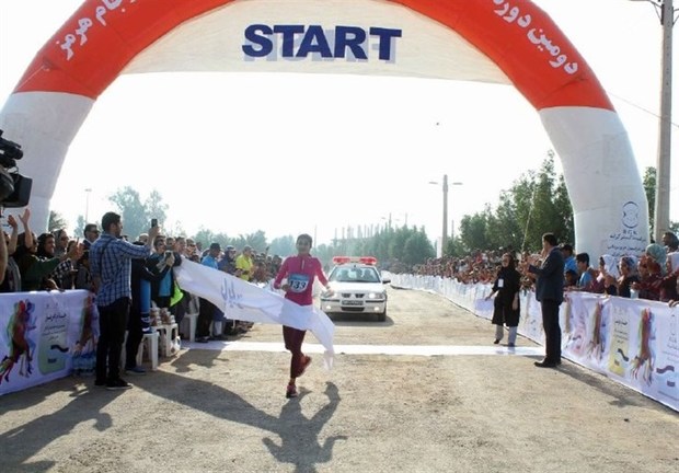 تهران و پریسا عرب قهرمان دوی نیمه ماراتن بانوان ایران شدند
