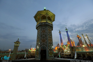 حال و هوای شب میلاد حضرت مهدی(عج) در حرم حضرت معصومه(س)