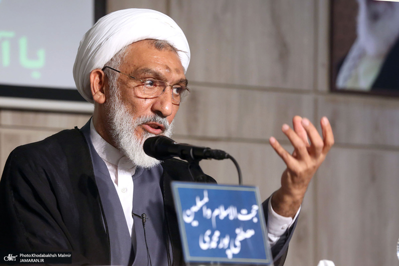 مراسم گرامیداشت شهید بهشتی و یارانش در پژوهشکده امام خمینی (س) و انقلاب اسلامی