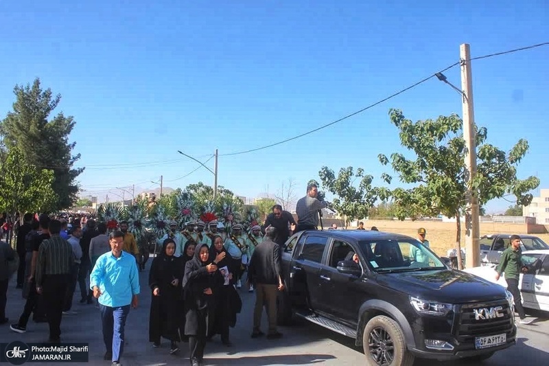 تشییع پیکر مطهر هشت شهید جنایات رژیم صهیونیستی در خمین