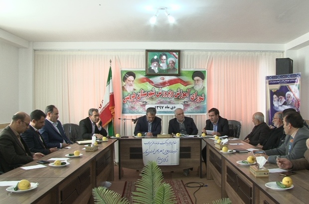 مدرک گرایی باعث افت کیفیت تحصیلی شده است