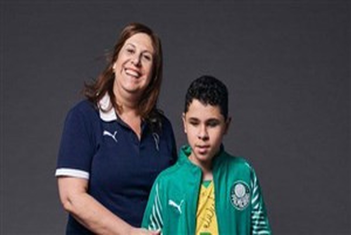 مادر فداکار برزیلی برنده خاص ترین جایزه سال فیفا