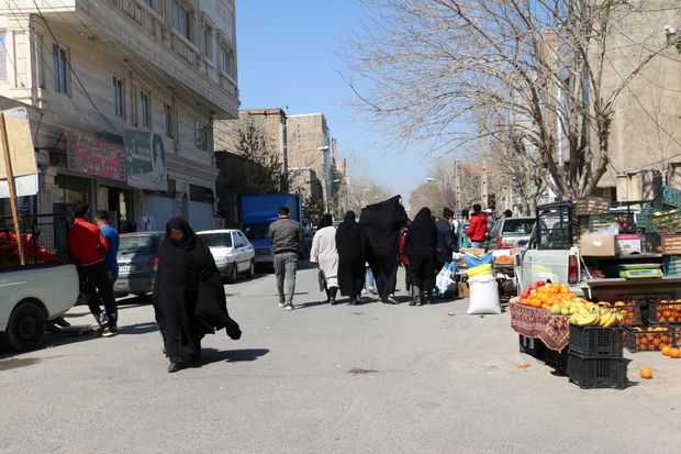 بازارهای روز دشت ورامین قصد تعطیلی ندارند