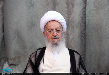 واکنش آیت الله العظمی مکارم شیرازی به پیشنهاد کشور شدن قم
