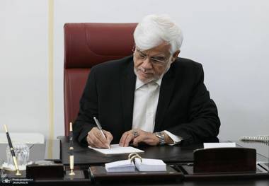 عارف: استاد فرشچیان جهان‌وطنی بود که عاشق ایران و مردمش بود