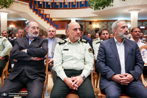 نشست مسئولان و دست اندرکاران مراسم سی امین سالگرد بزرگداشت امام خمینی(س)