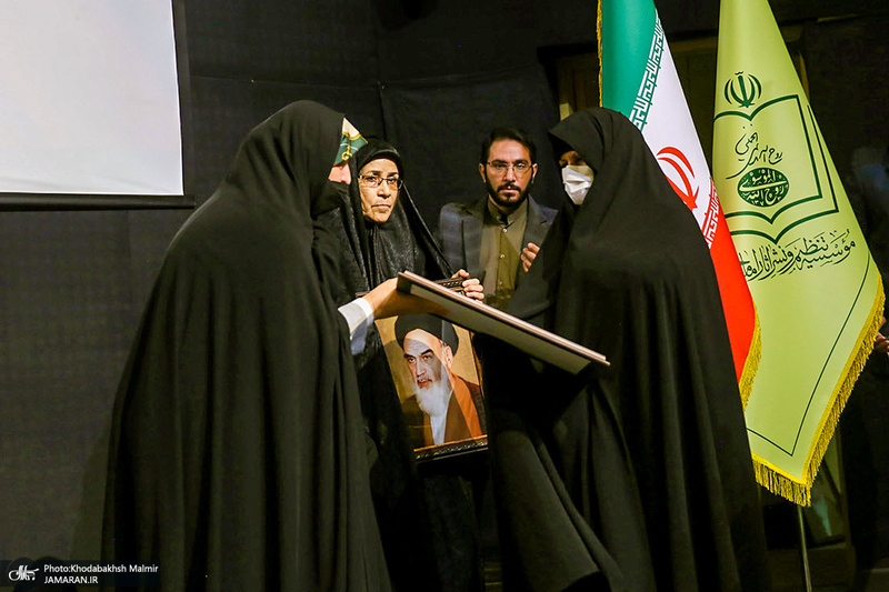 آئین افتتاح هفته فرهنگی «بر آستان آفتاب» در بیت تاریخی امام