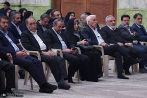 اجتماع «کارگران در مسیر حاج قاسم» در حرم امام خمینی