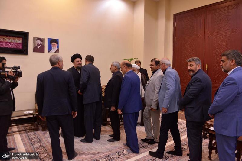 حاشیه های تجدید میثاق نمایندگان مجلس دوازدهم با آرمان های امام خمینی (س)