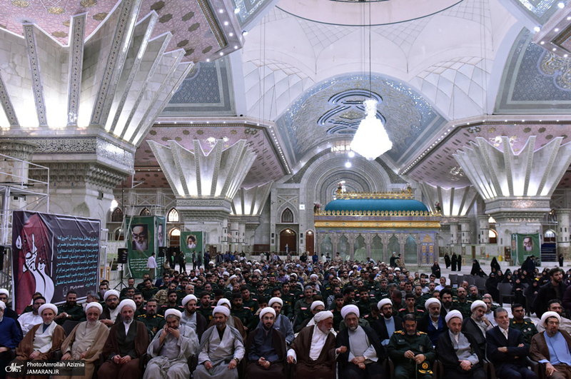 تجدیدمیثاق با آرمان‌های امام خمینی (س) به‌مناسبت گرامیداشت هفته عقیدتی سیاسی در سپاه و بسیج