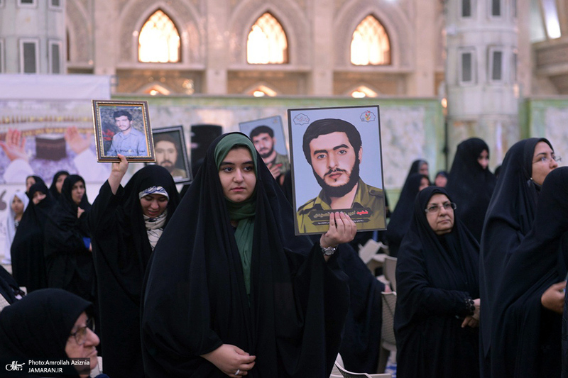 تجدید میثاق خانواده معظم شهدای سازمان حفاظت اطلاعات سپاه با آرمان های حضرت امام خمینی (س)