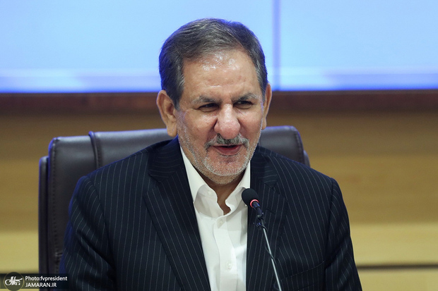 جهانگیری: اقتصاد ایران آسیب دید اما فرونپاشید