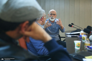 نشست خوانش‌های متفاوت یا تحریف در مطالعات دفاع مقدس