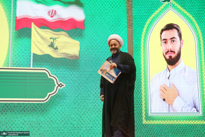 اجتماع باشکوه نوجوانان آرمانی لشکر قدس در حرم مطهر امام خمینی (س)