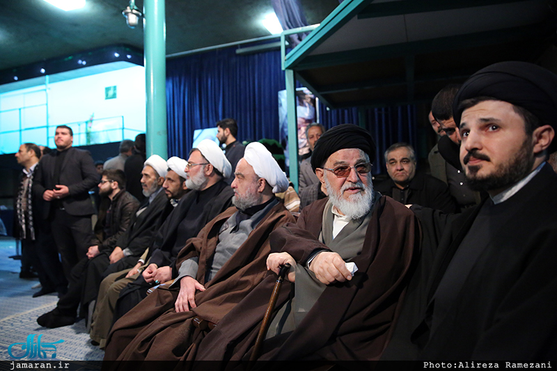 مراسم وداع با پیکر آیت الله هاشمی رفسنجانی(ره) در حسینیه جماران-17