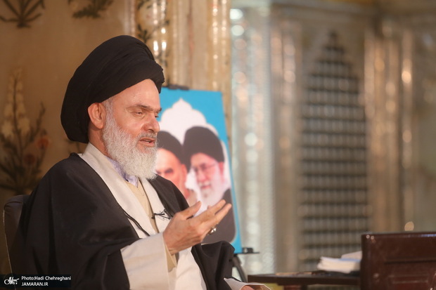 آیت‌الله حسینی بوشهری: بمباران مناطق مسکونی با هدف ضربه زدن به تاب‌آوری مردم است