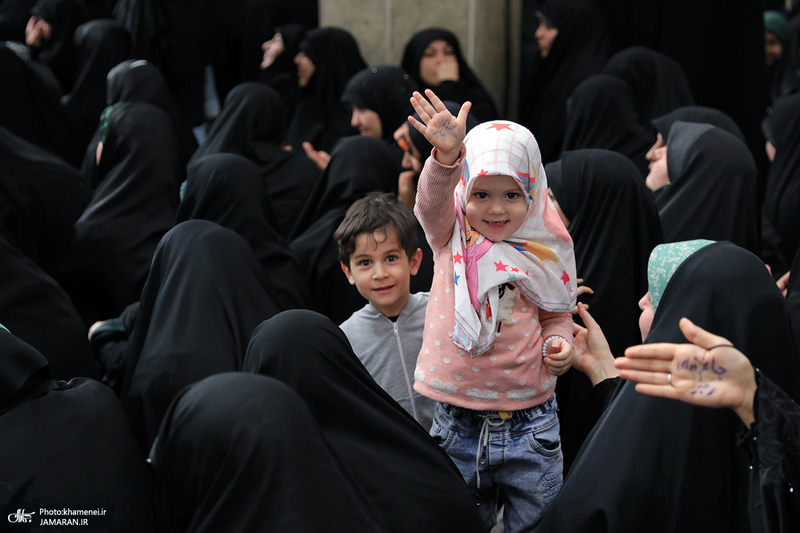 دیدار هزاران نفر از اقشار مختلف مردم با رهبر معظم انقلاب