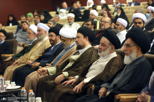 دیدار میهمانان سی و ششمین کنفرانس وحدت اسلامی با سید حسن خمینی