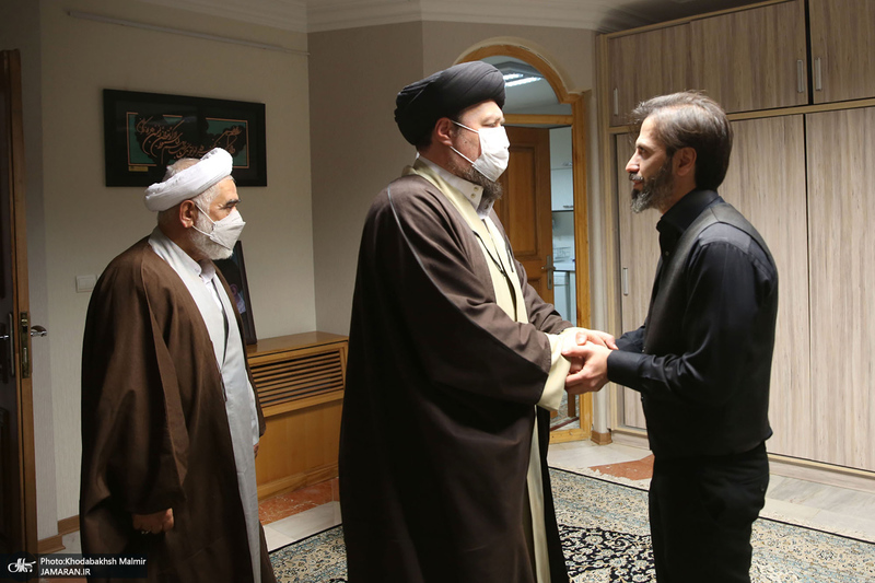 حضور سید حسن خمینی در منزل مرحوم آیت الله ری شهری (ره)