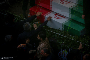 مراسم تشییع پیکرهای مطهر 100 شهید گمنام در تهران-5