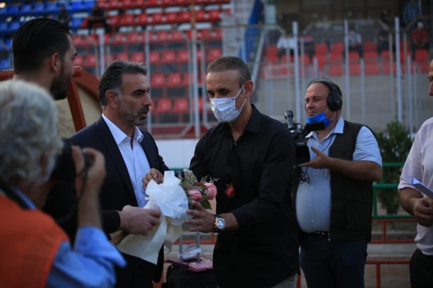 گل‌محمدی: بازیکنانم نشان دادند بی جهت قهرمان نشده اند/ قائمشهر یک هتل خوب ندارد
