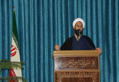 امام جمعه آستارا: انتقام سخت تا خروج آمریکا از منطقه ادامه دارد