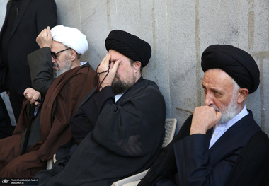 مراسم خاکسپاری آیت الله رحمت (ره) در حرم مطهر امام خمینی (س)