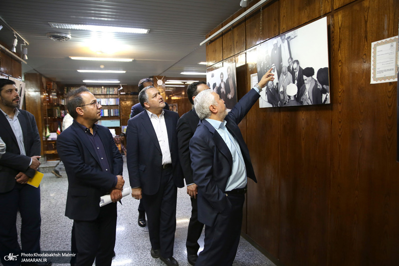 بازدید علی دارابی، معاون میراث فرهنگی از بیت امام خمینی (س) از جماران