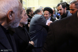 مراسم ترحیم مادر محمد شریعتمداری