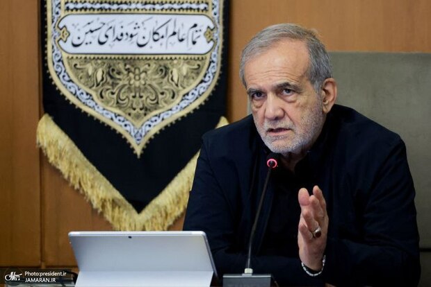 پزشکیان: بحران آب از آنچه امروز درباره آن صحبت می‌شود، جدی‌تر است/ باید فکری به حال مصرف بی‌رویه کرد