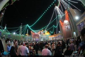 حال و هوای حرم کریمه اهل بیت(ع) در شب میلاد امام رضا(ع)