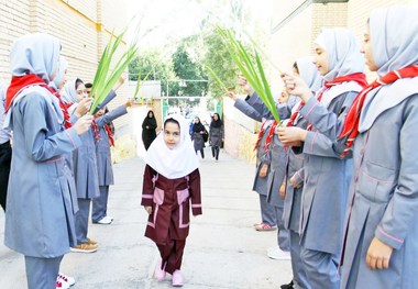 فعالیت مدارس از روز یکشنبه اول مهر رسمی است