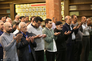 اقامه نماز عید سعید فطر در حسینیه شماره 2 جماران