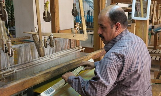 چهار نشان مرغوبیت بین المللی به هنرمندان صنایع دستی کاشان اعطا شد