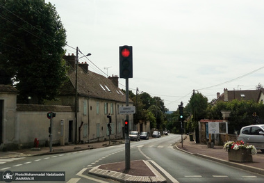 چرا امام بر تعمیر خانه‌های نوفل لوشاتو تاکید داشتند؟/صادق طباطبایی روایت کرده است 