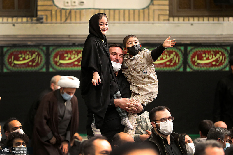 پنجمین شب مراسم عزاداری حضرت فاطمه‌ زهرا (س) در حسینیه امام خمینی