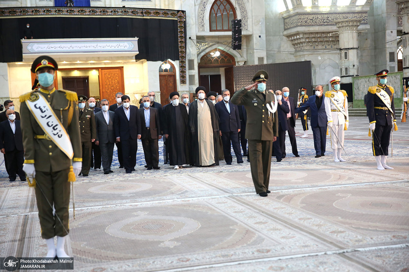 تجدید میثاق رئیس جمهور و اعضای دولت سیزدهم با آرمان های حضرت امام (س)