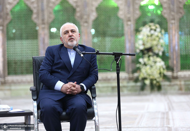 درسی که از ظریف باید گرفت