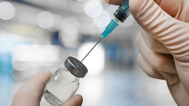 تزریق واکسن مننژیت برای 2270 زائر حج تمتع خراسان جنوبی