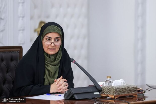 ضرب‌الاجل وزیر راه برای تسریع در پرداخت وام مسکن / واگذاری زمین در شهرهای کوچک و متوسط / تکمیل ۱۳۰ هزار واحد مسکونی نیمه‌تمام
