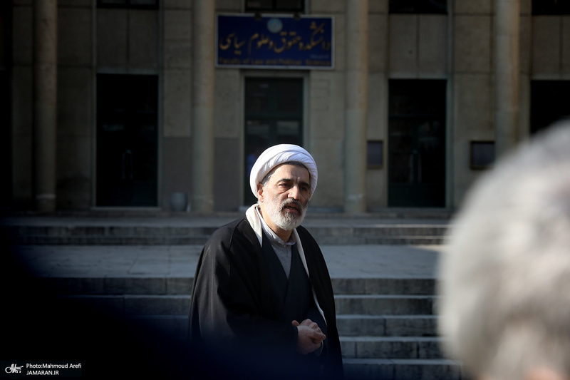 مراسم تشییع پیکر رضا رئیس طوسی استاد دانشکده حقوق و علوم سیاسی دانشگاه تهران