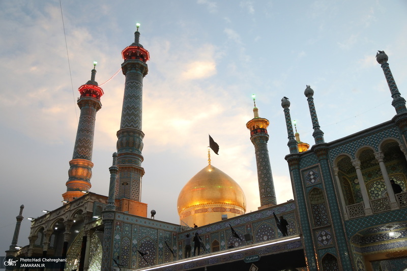 مراسم تعویض پرچم حرم حضرت معصومه (س) در شب اول ماه محرم‎‎