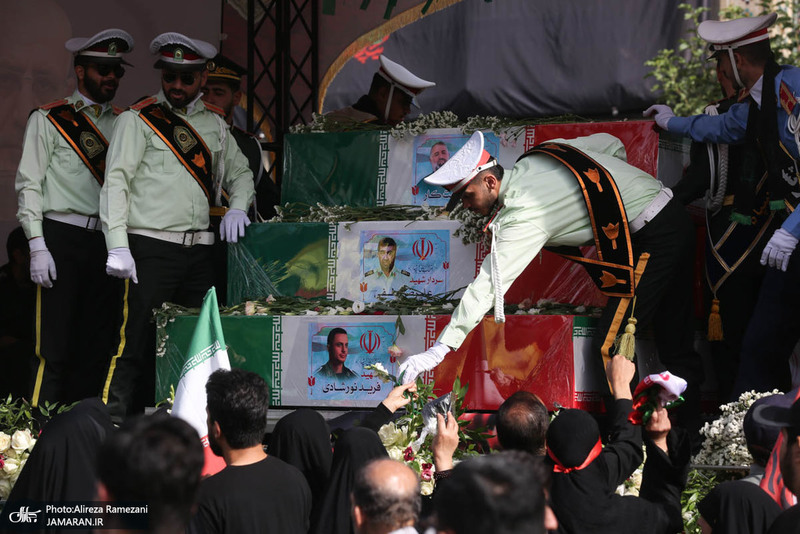 مراسم تشییع شهدای جنگ تحمیلی رژیم صهیونیستی در تهران-1