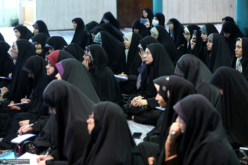 اردوی بانوان فعال فرهنگی استان زنجان (مکتب امام ) در حسینیه جماران