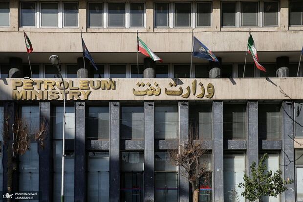 وزارت نفت: فروش ۱۱ میلیارد دلار نفت در چهار ماهه سال ۱۴۰۵ محقق شد