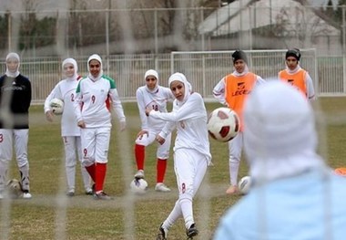 تیم فوتبال بانوان ممسنی به لیگ کشور صعود کرد