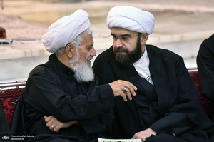 مراسم عزادارای شب عاشورا در حرم مطهر امام خمینی