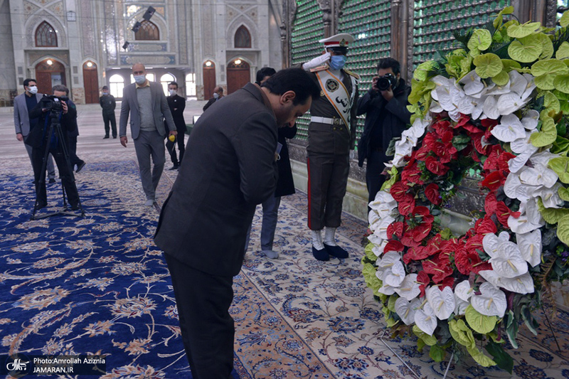 تجدید میثاق مدیران و کارکنان هلدینگ انرژی گستر سینا با آرمان های حضرت امام خمینی(س)