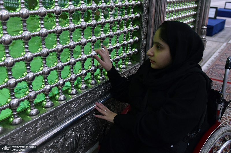 تجدید میثاق افراد دارای معلولیت و خدمتگزارن آنان با آرمان حضرت امام خمینی (س)